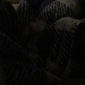 Meet your Posher, Edwin